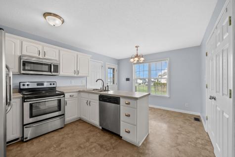 309 Chesire Way Oak Grove KY 42262