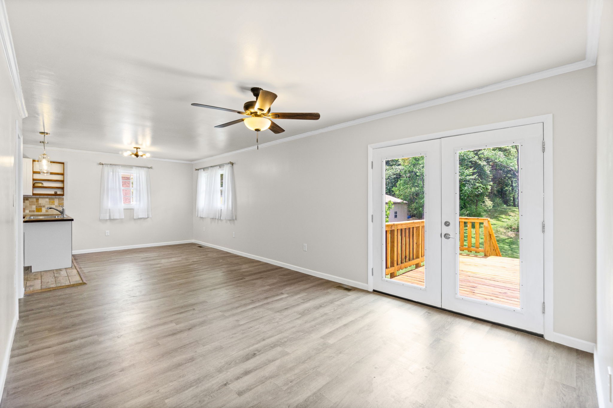 255 Washington Street Sparta TN 38583