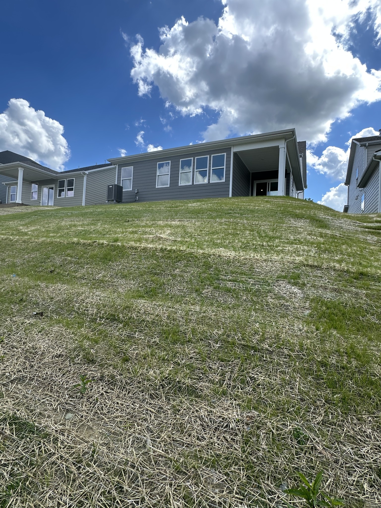 1085 Large Poppy Drive La Vergne TN 37086