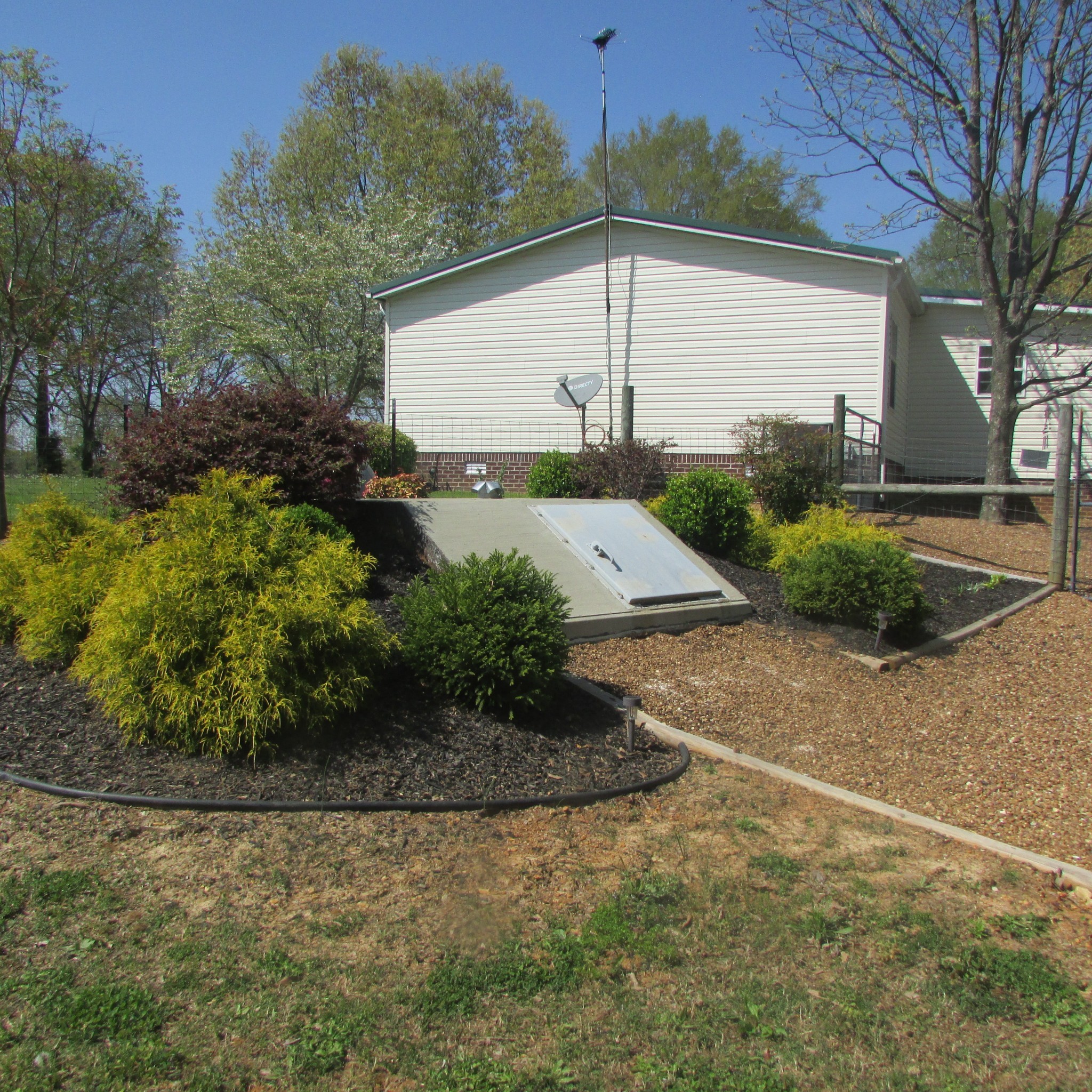 75 Snell Road Ethridge TN 38456
