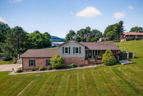 317 Findlay Subdivision Road Sparta TN 38583