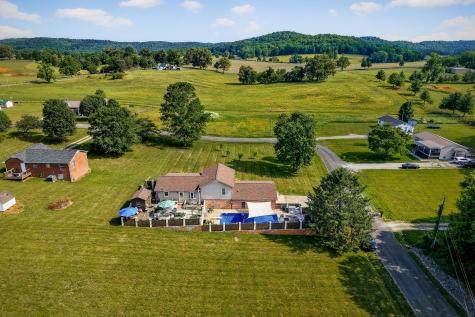 317 Findlay Subdivision Road Sparta TN 38583