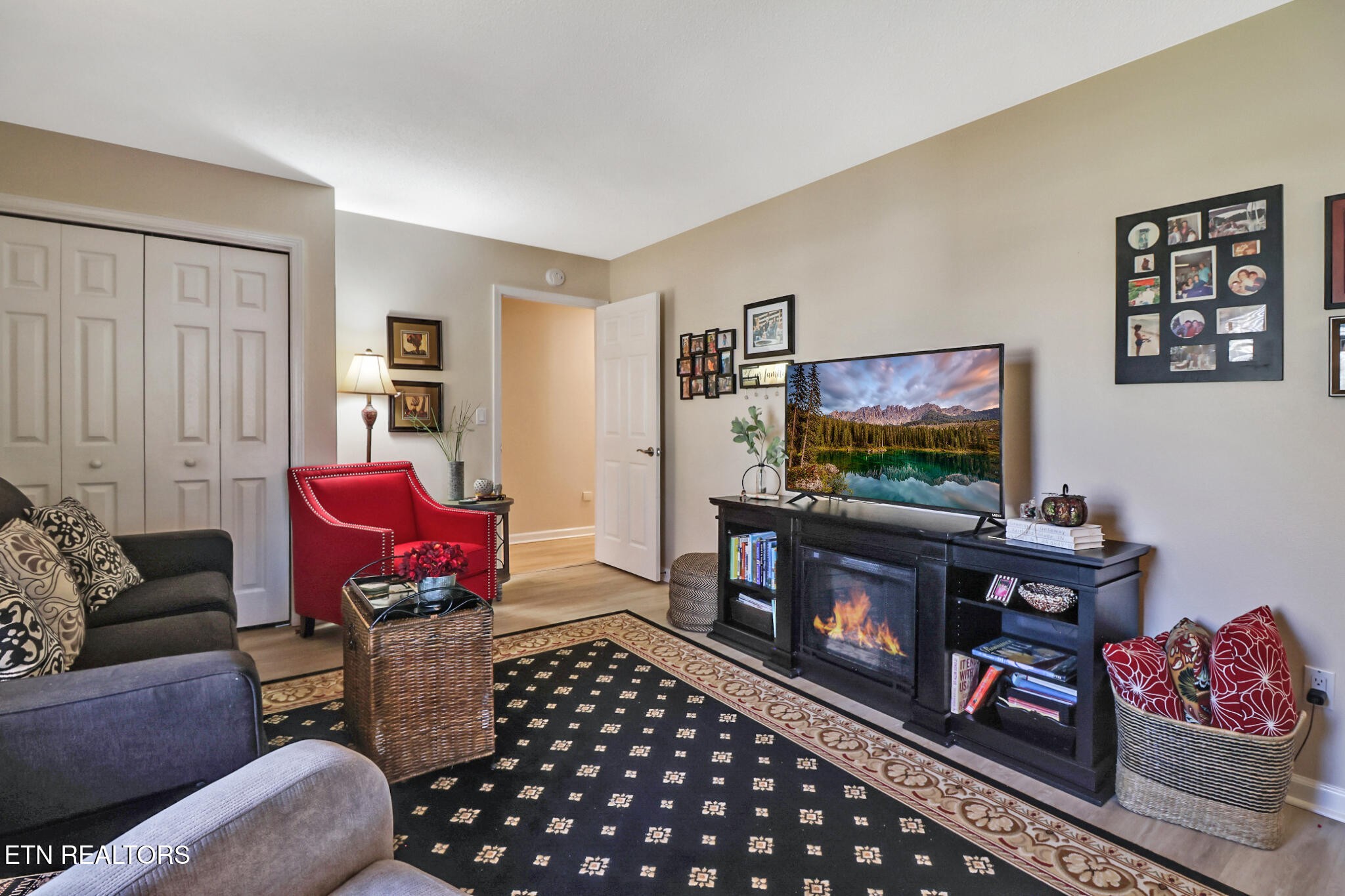 320 Lake Catherine Circle Crossville TN 38558