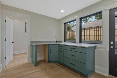 2006 26th Ave, S Nashville TN 37212