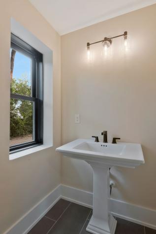 2006 26th Ave, S Nashville TN 37212