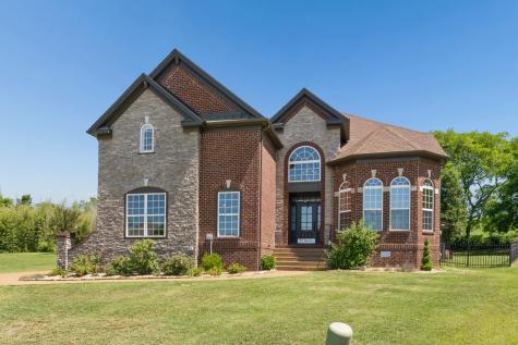 110 Tipperton Court Gallatin TN 37066