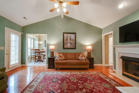 9007 Sawyer Brown Road Nashville TN 37221