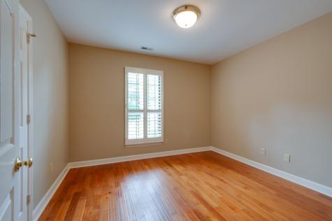 9007 Sawyer Brown Road Nashville TN 37221