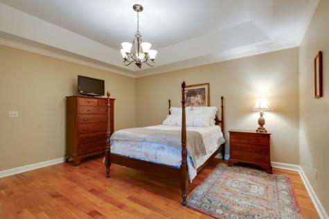 9007 Sawyer Brown Road Nashville TN 37221