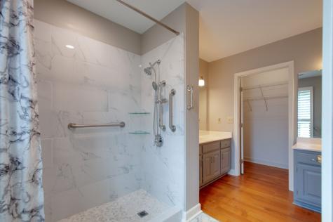 9007 Sawyer Brown Road Nashville TN 37221