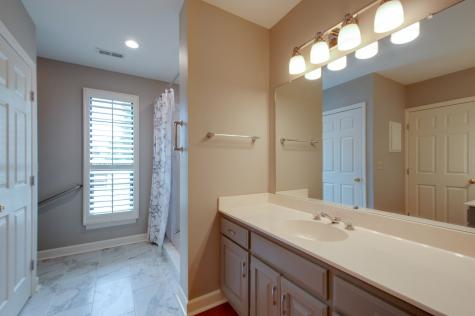 9007 Sawyer Brown Road Nashville TN 37221