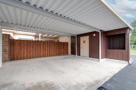 9007 Sawyer Brown Road Nashville TN 37221