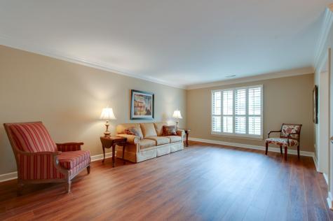 9007 Sawyer Brown Road Nashville TN 37221