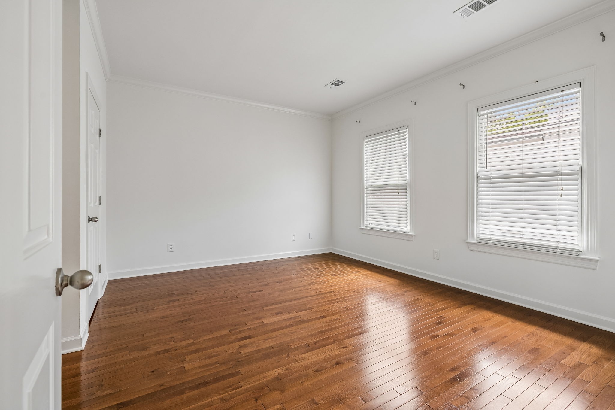 3037 Woodlawn Drive Nashville TN 37215