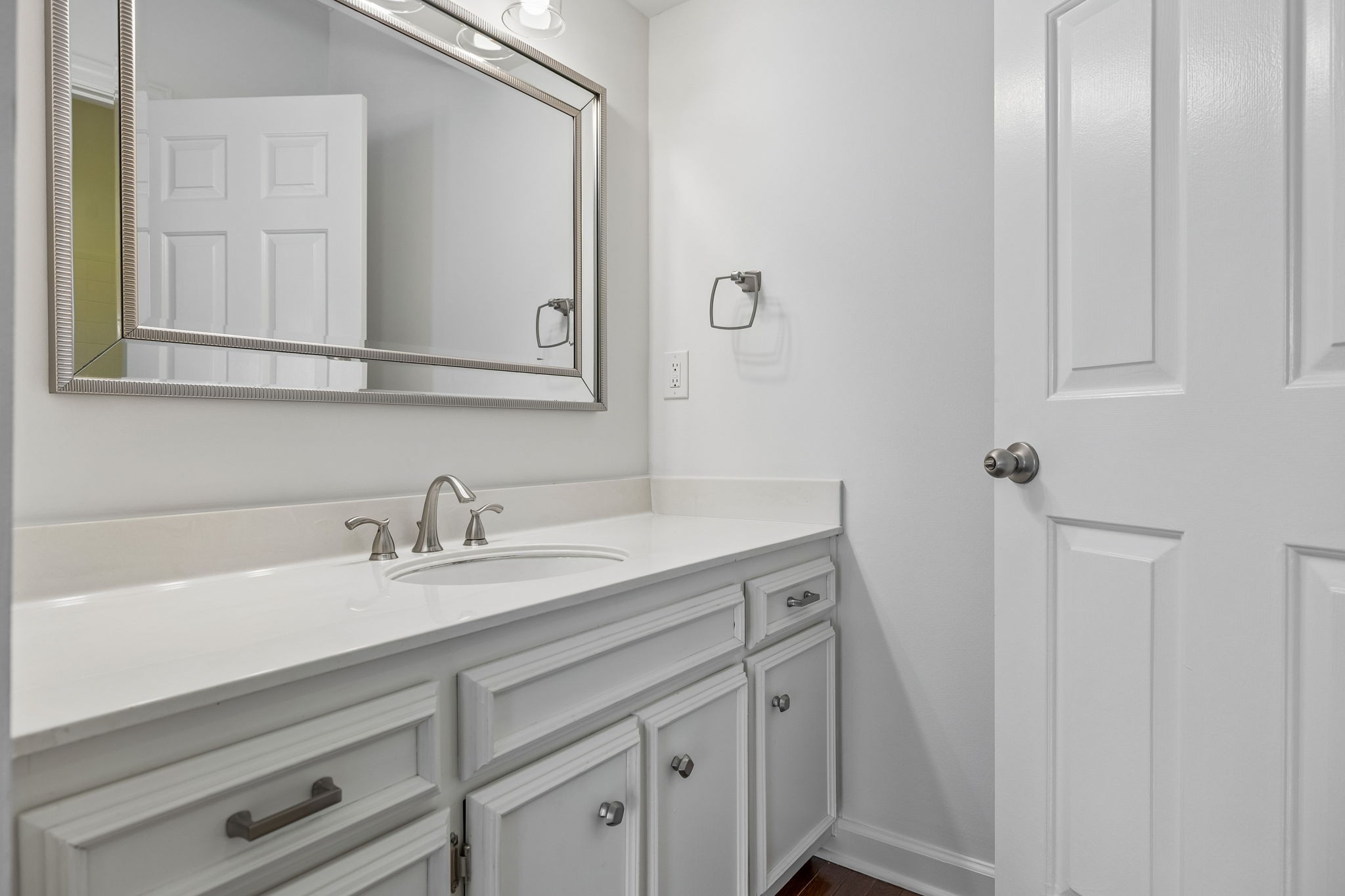 3037 Woodlawn Drive Nashville TN 37215