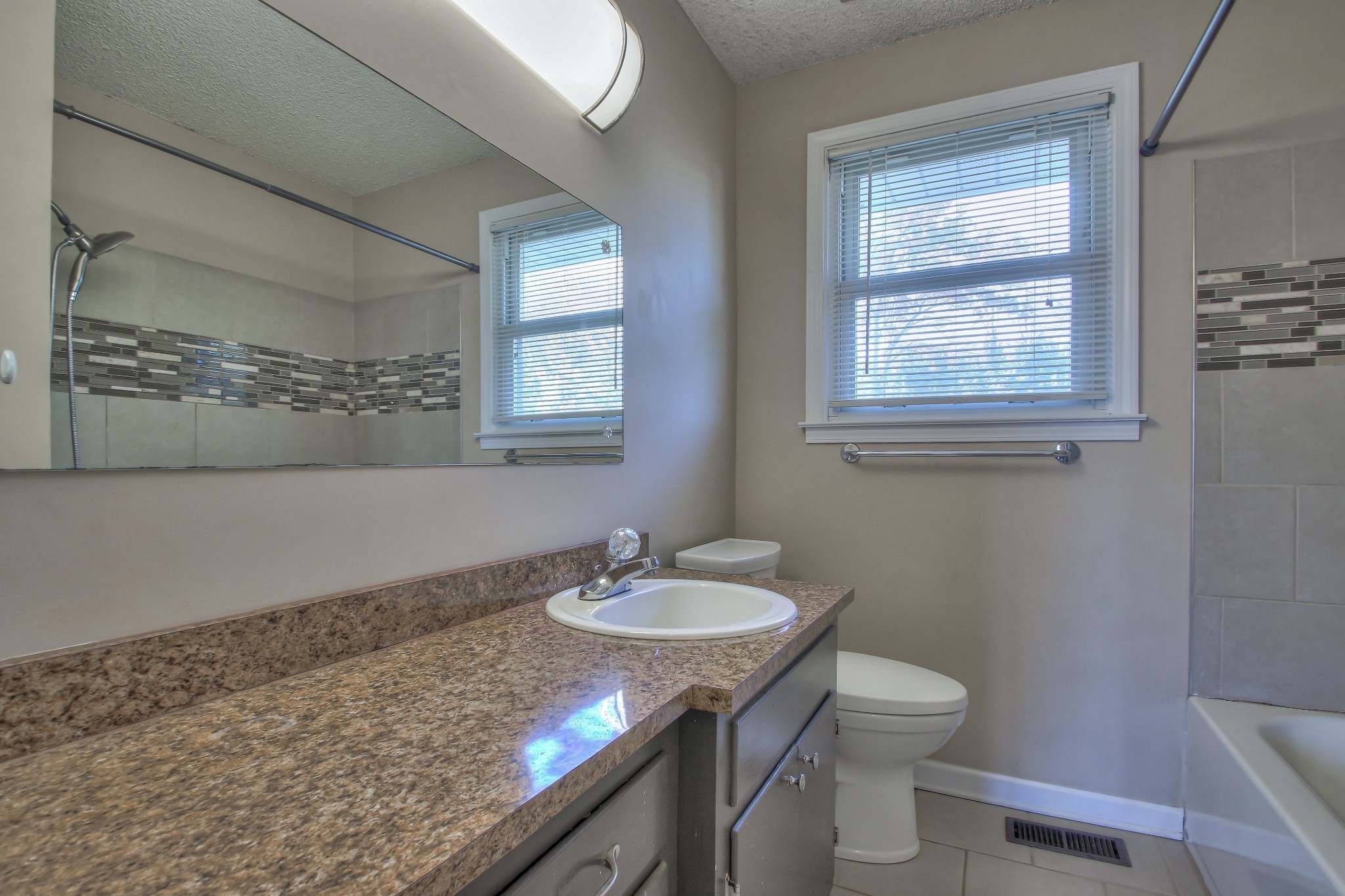 4037 Lake Parkway Court Hermitage TN 37076