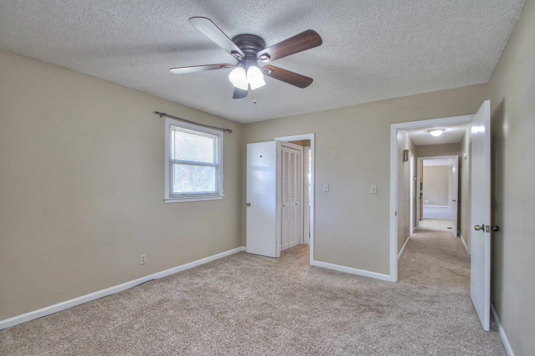 4037 Lake Parkway Court Hermitage TN 37076