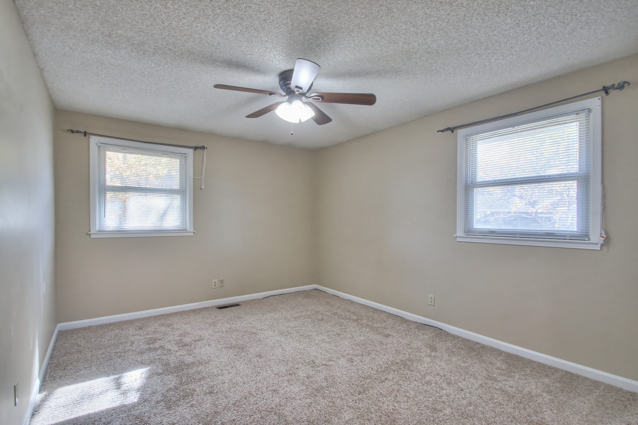 4037 Lake Parkway Court Hermitage TN 37076