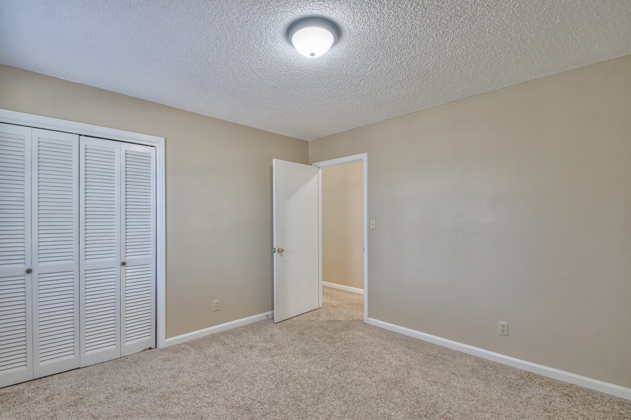 4037 Lake Parkway Court Hermitage TN 37076