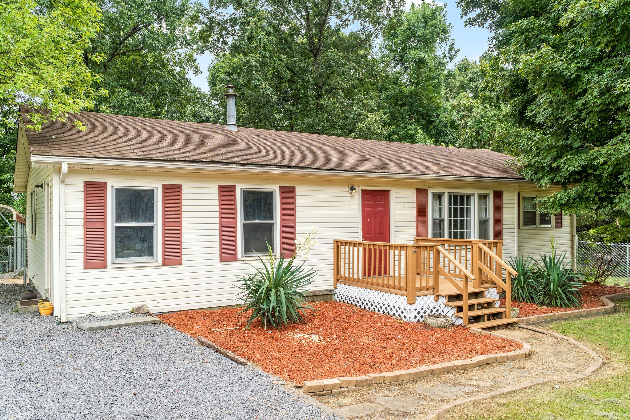 660 Palmyra Road Clarksville TN 37040