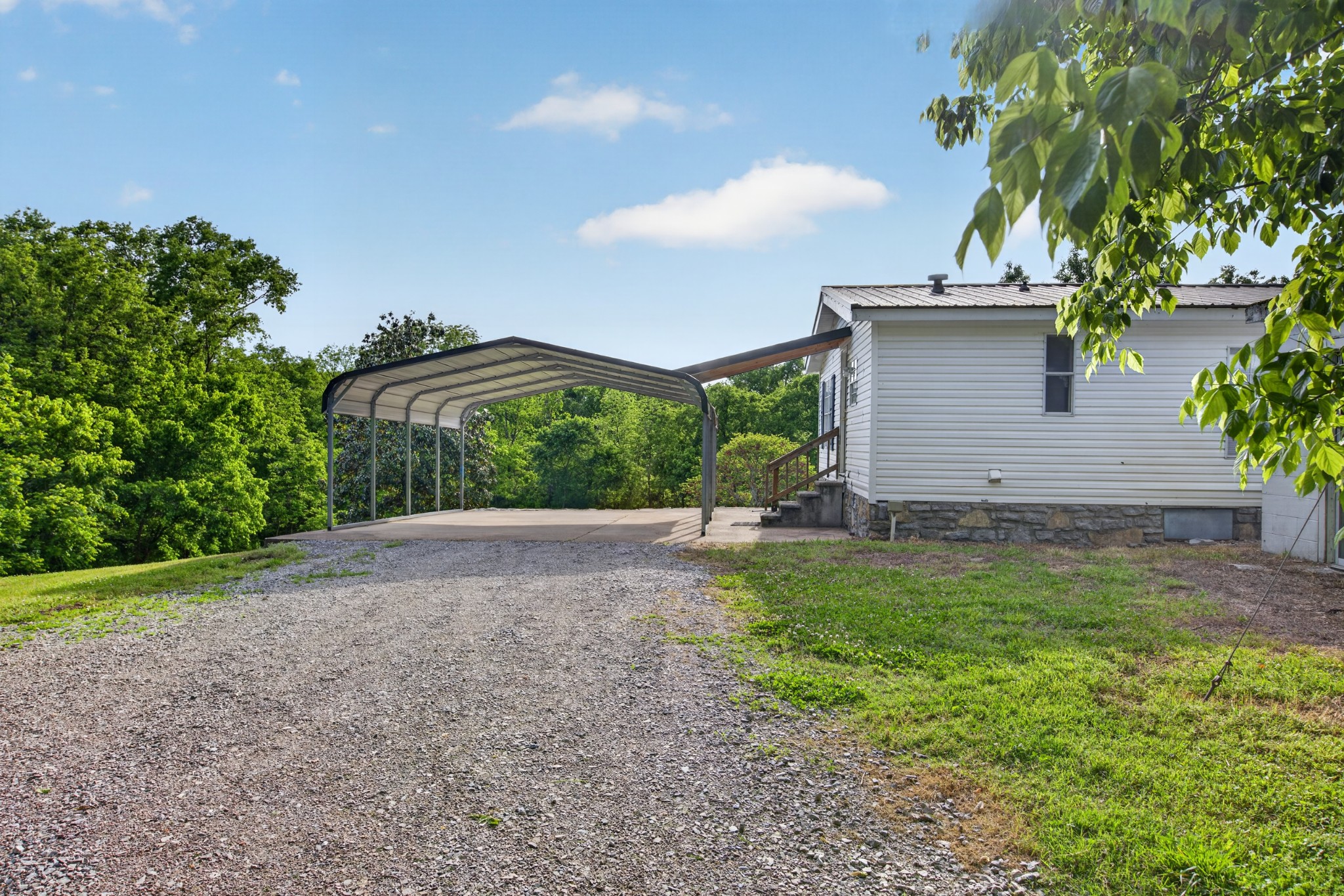 716 Canaan Road Columbia TN 38401