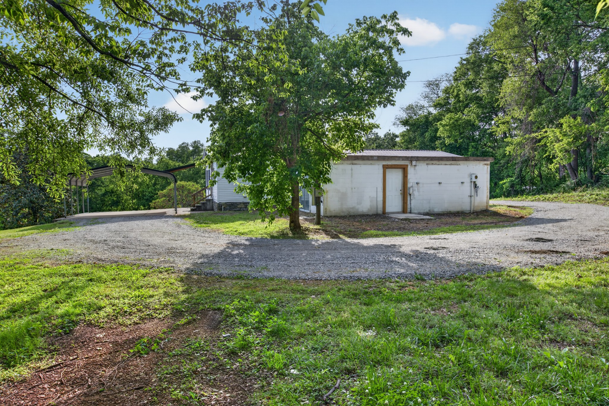 716 Canaan Road Columbia TN 38401