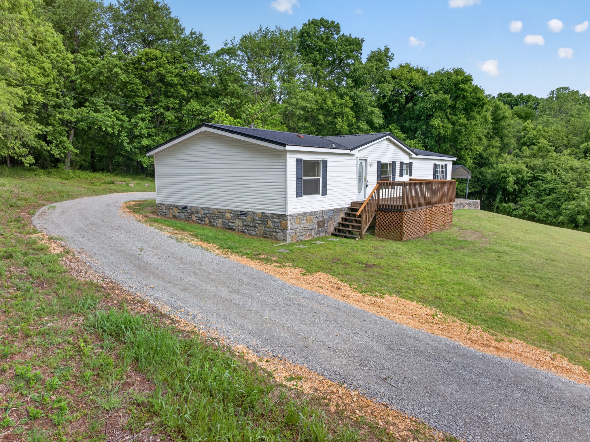 716 Canaan Road Columbia TN 38401