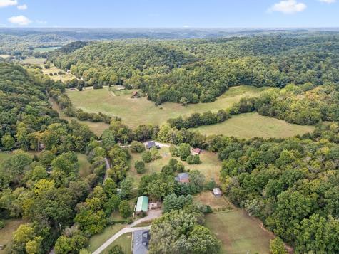 9004 Poplar Creek Road Nashville TN 37221