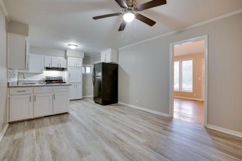 125 Curtis Cross Roads Hendersonville TN 37075