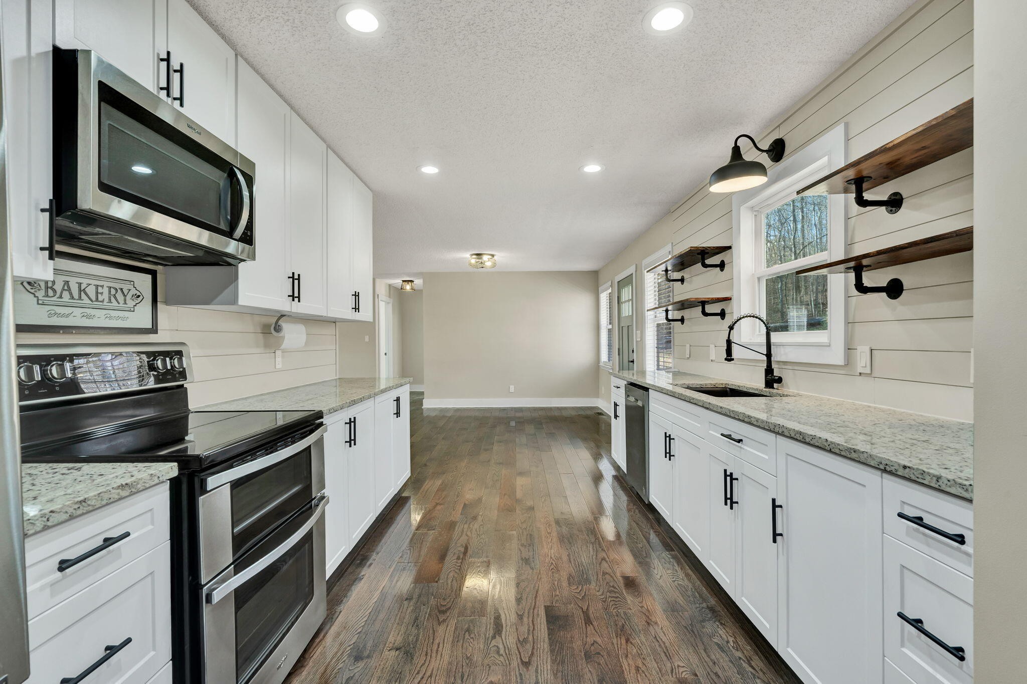 310 Blossom Lane Dayton TN 37321