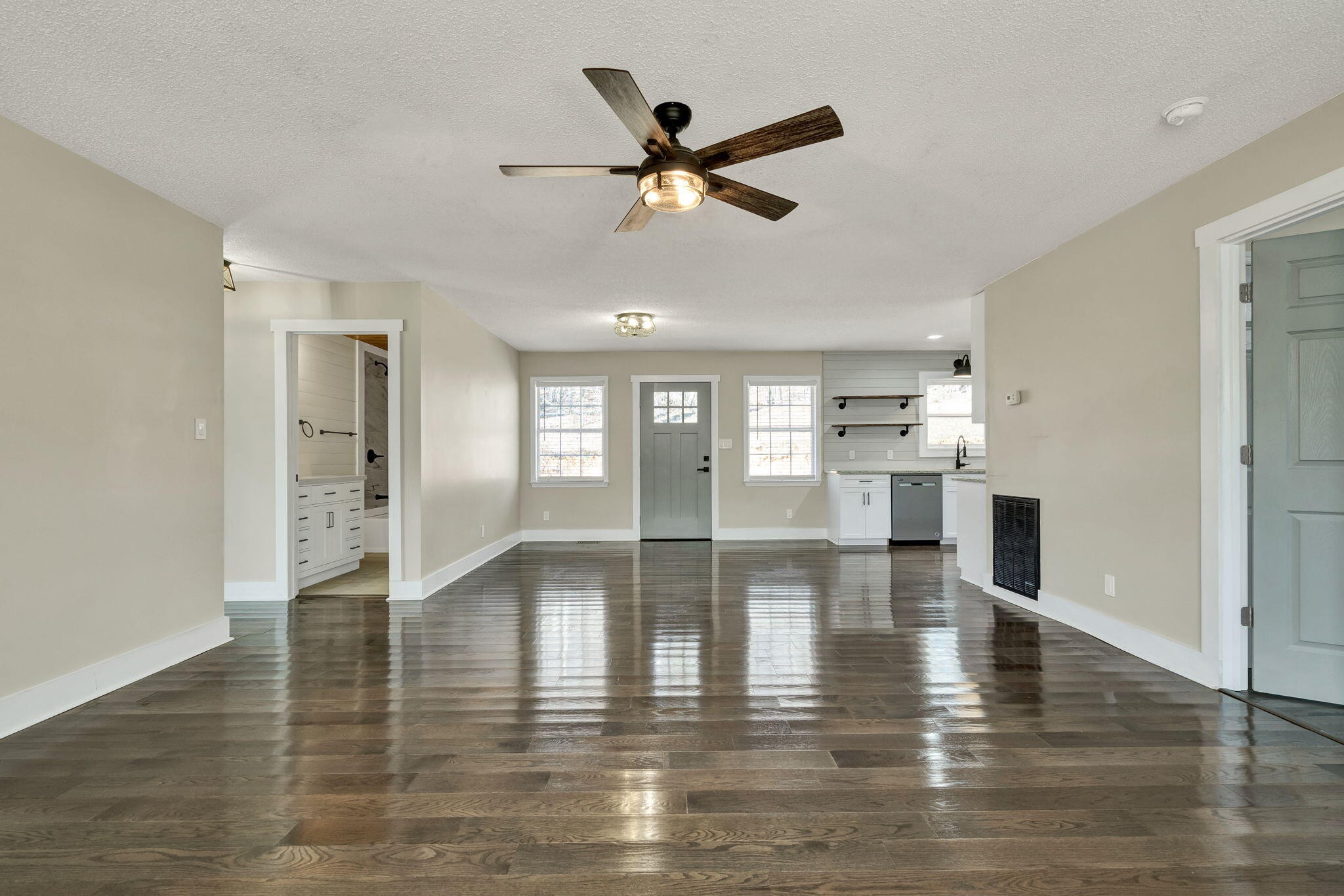 310 Blossom Lane Dayton TN 37321