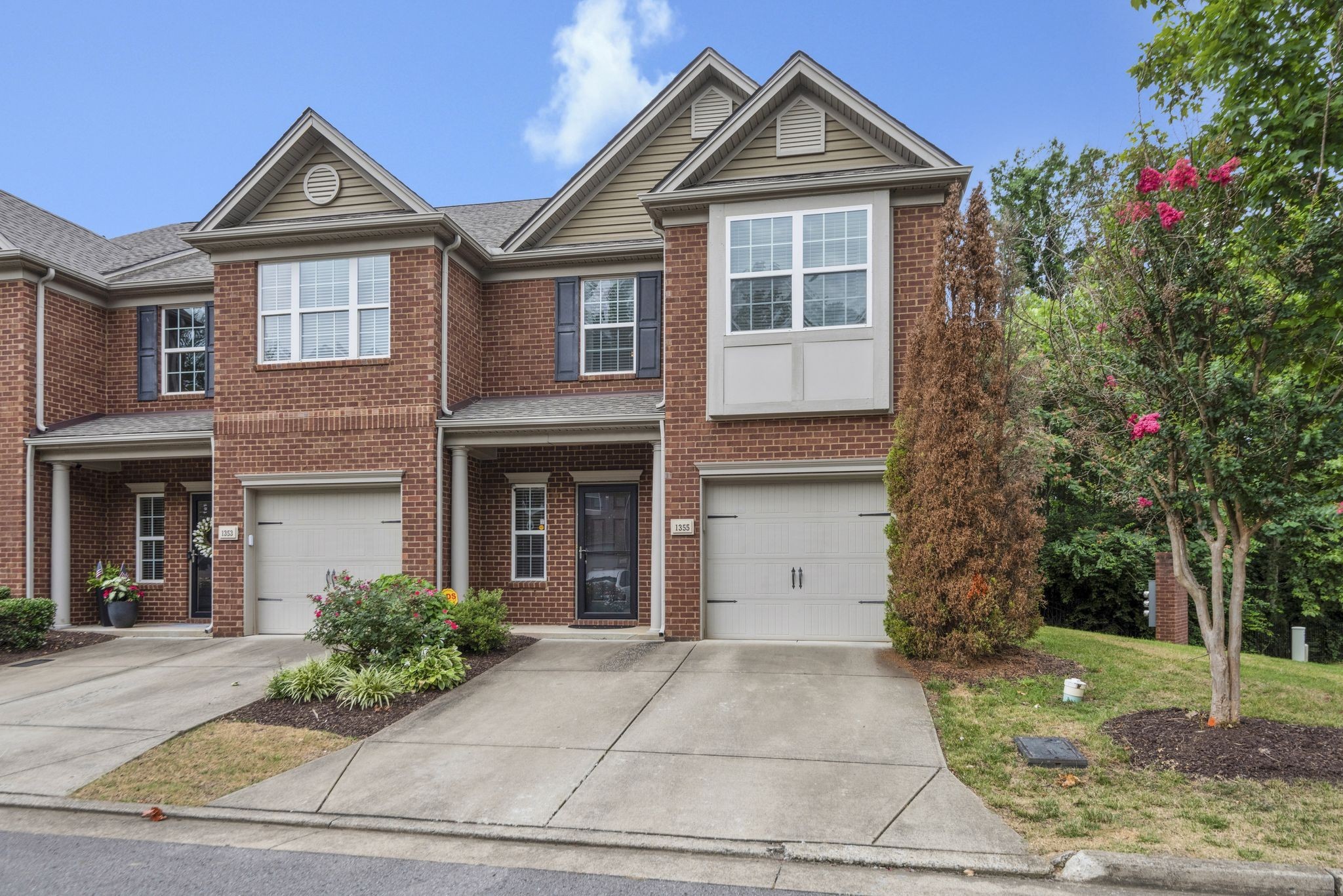 1355 Crown Point Place Nashville TN 37211