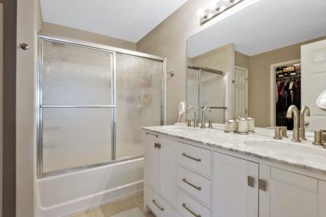 1355 Crown Point Place Nashville TN 37211