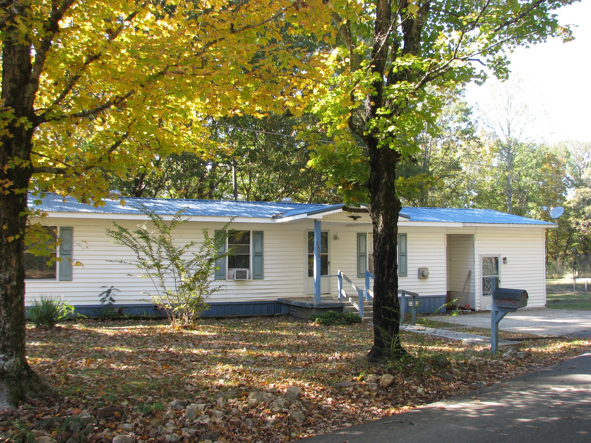 329 Clover Lane Waverly TN 37185
