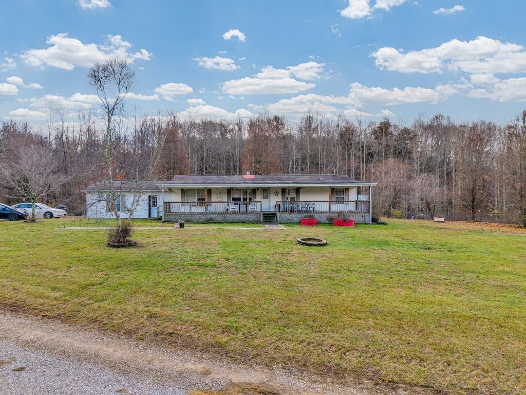 170 Perrigan Lane Sparta TN 38583
