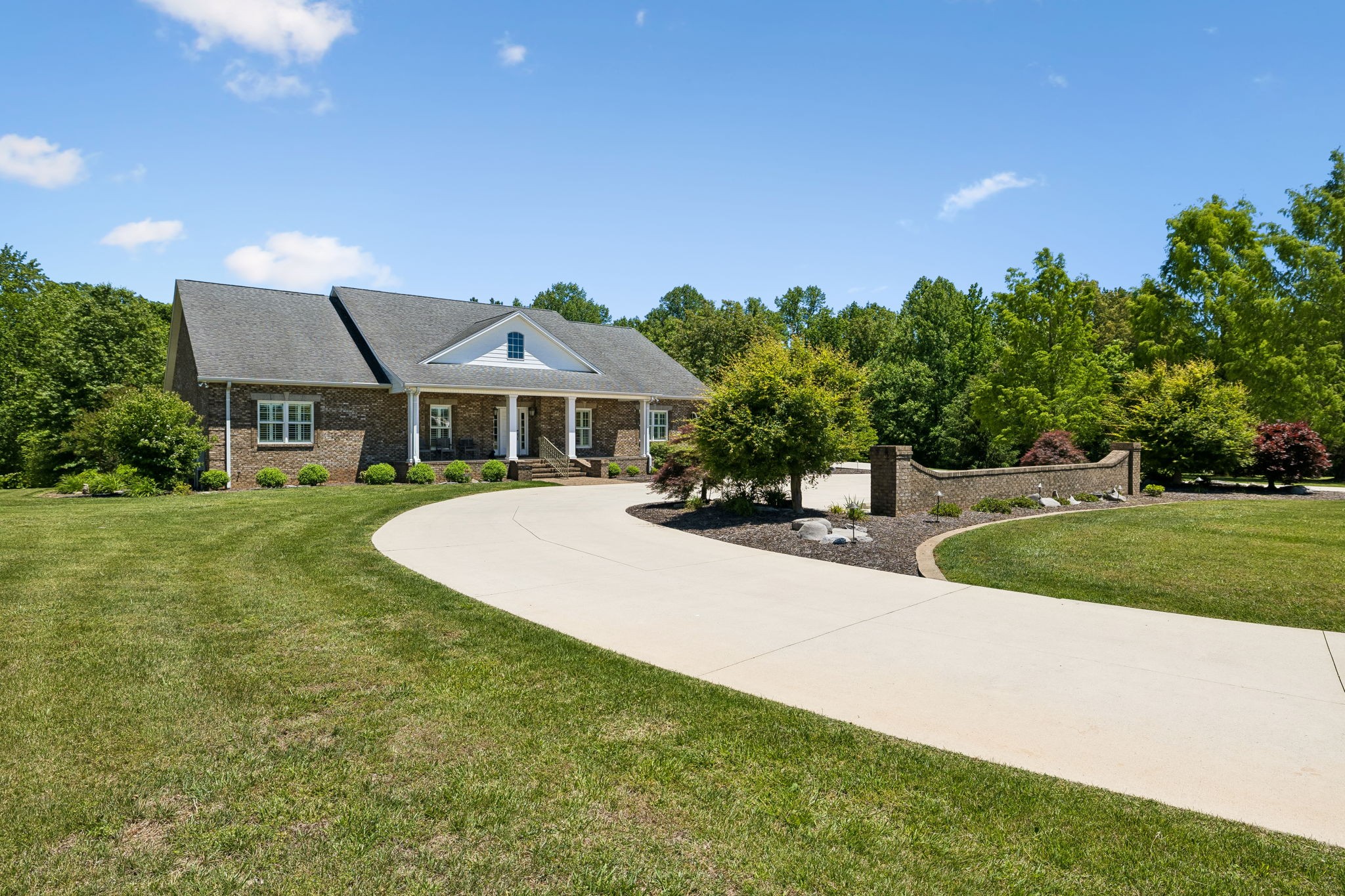 800 Grove Road Morrison TN 37357