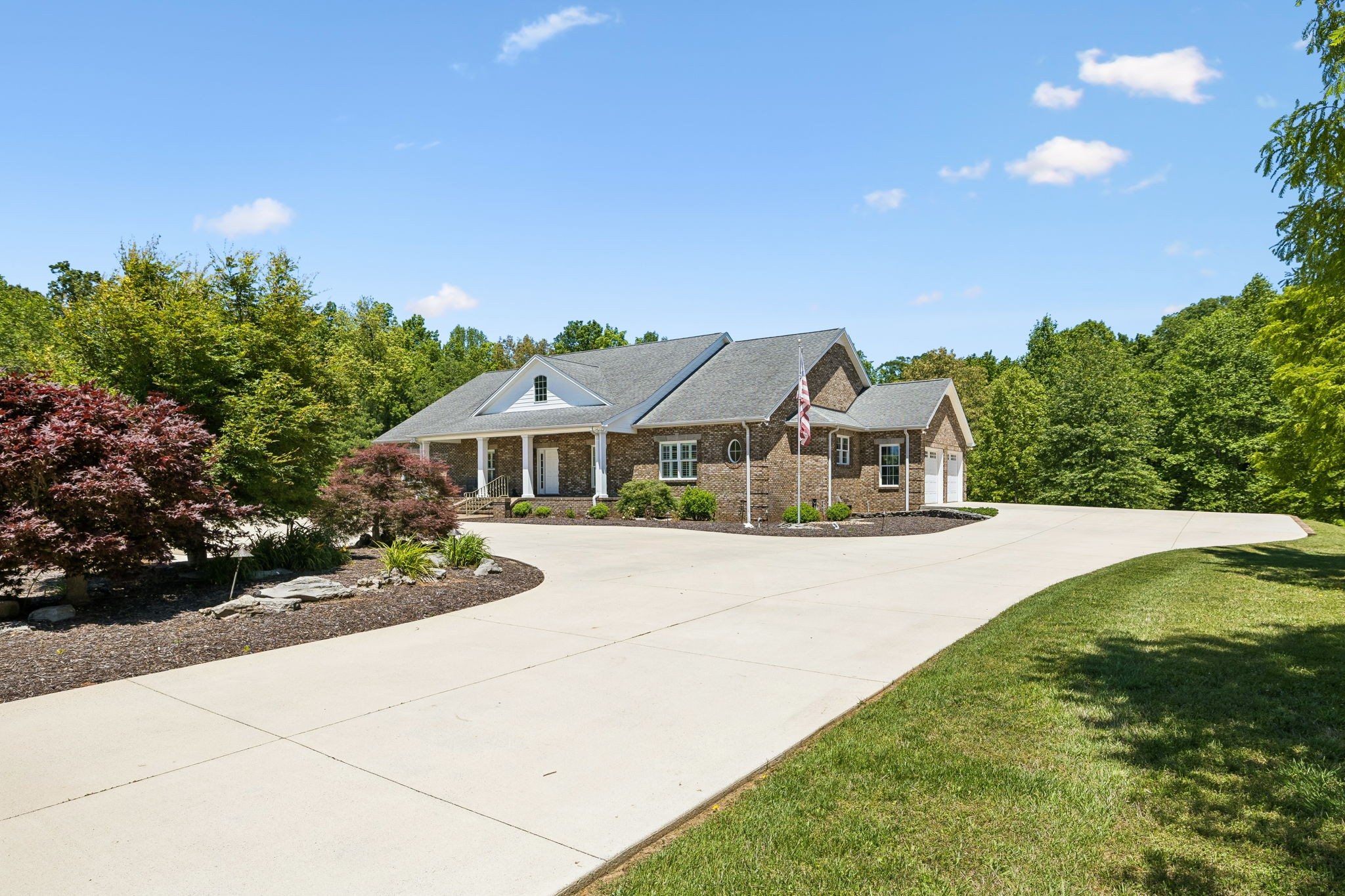 800 Grove Road Morrison TN 37357