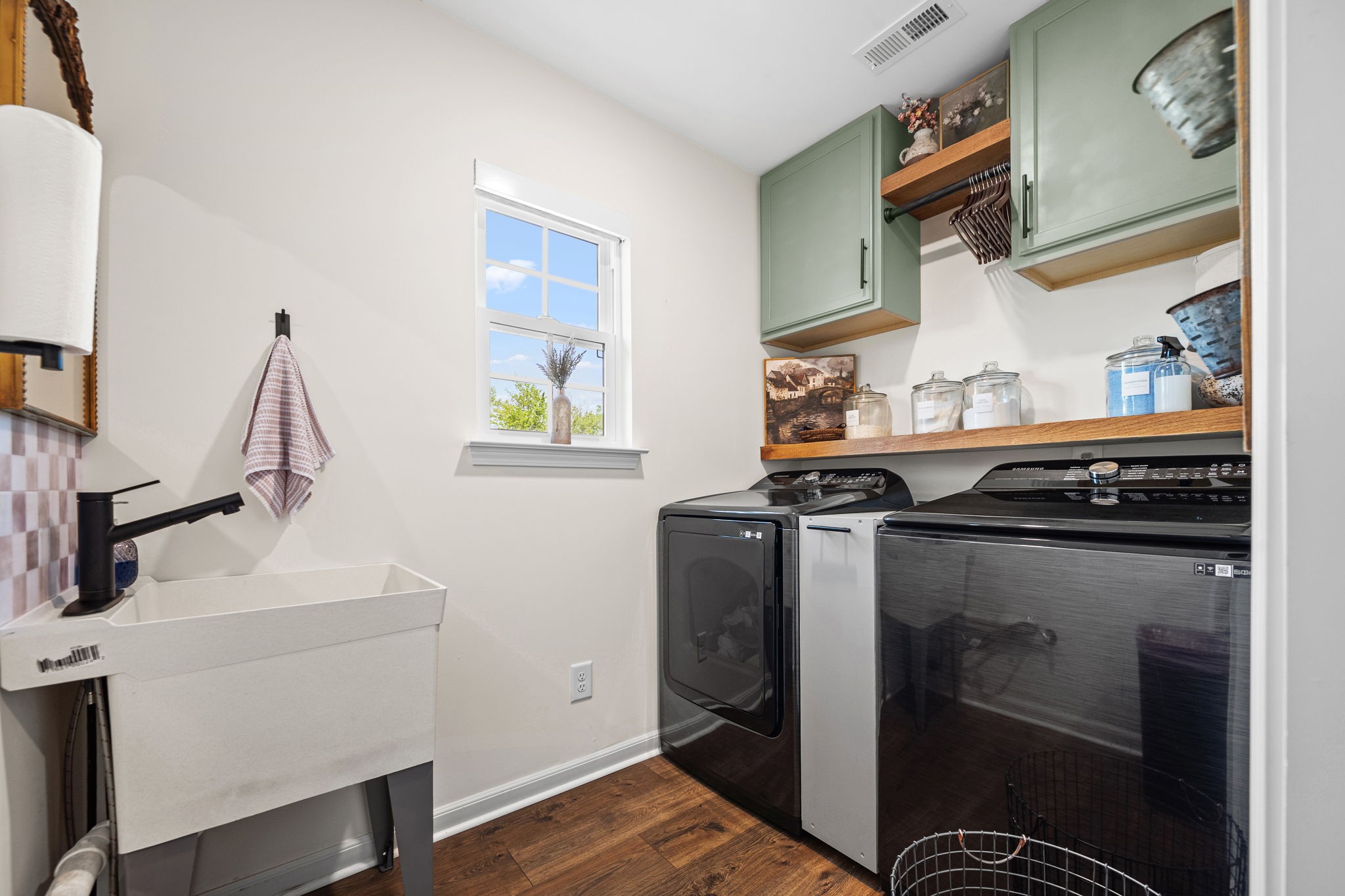 186 Carole Anne Drive Woodbury TN 37190