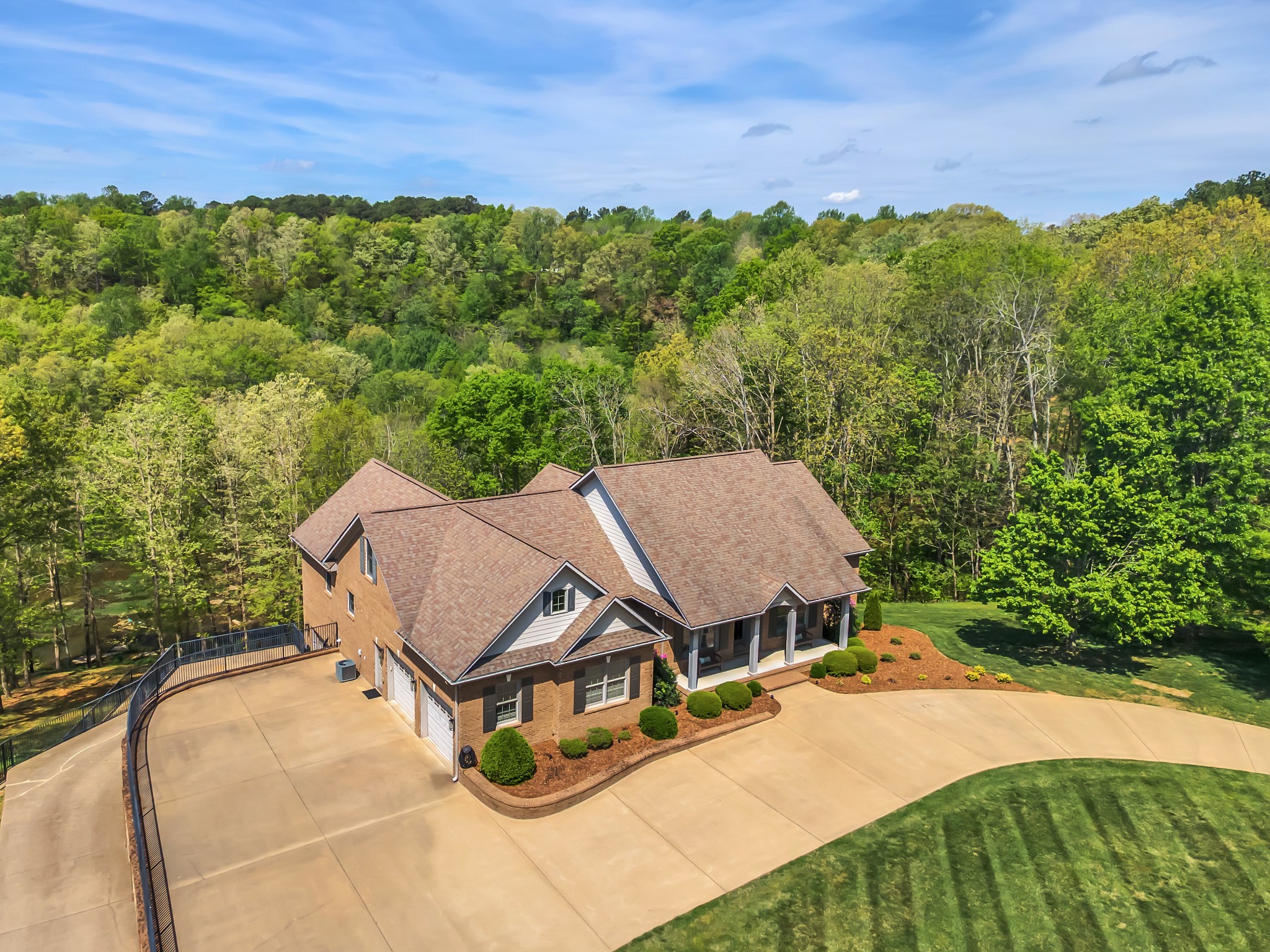 294 Cove Lane Lawrenceburg TN 38464