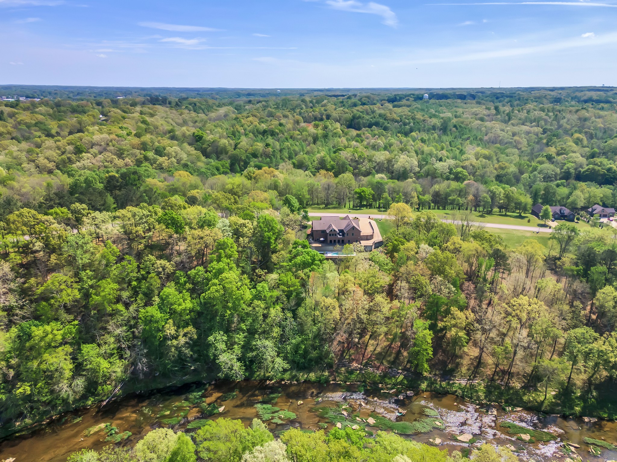294 Cove Lane Lawrenceburg TN 38464