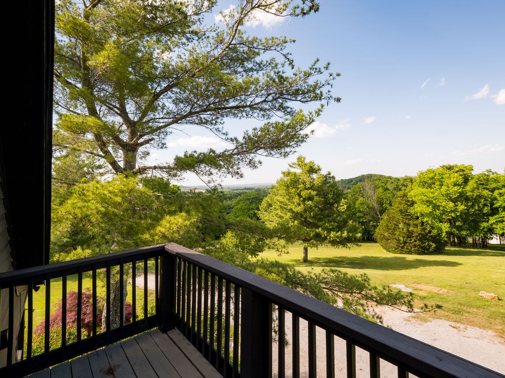 2351 Harlan Road Columbia TN 38401