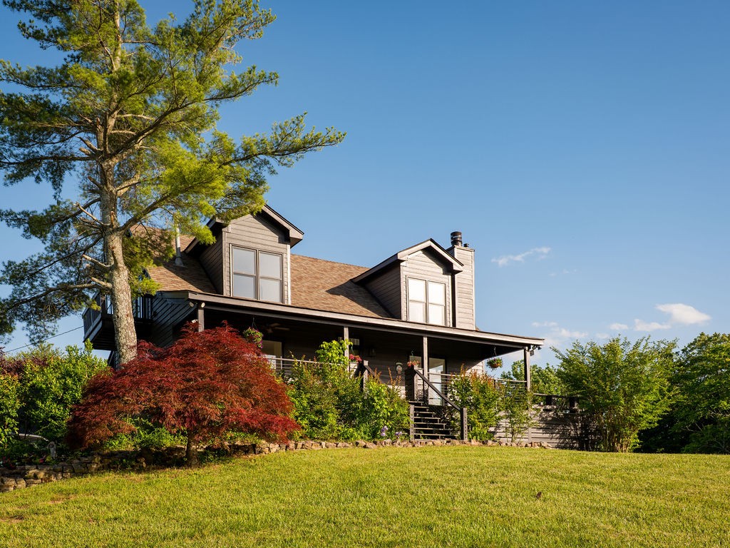 2351 Harlan Road Columbia TN 38401