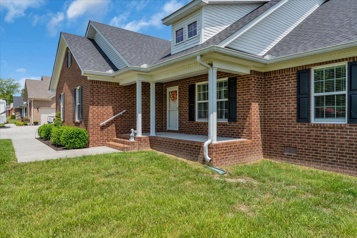 1841 Hills Chapel Road Manchester TN 37355