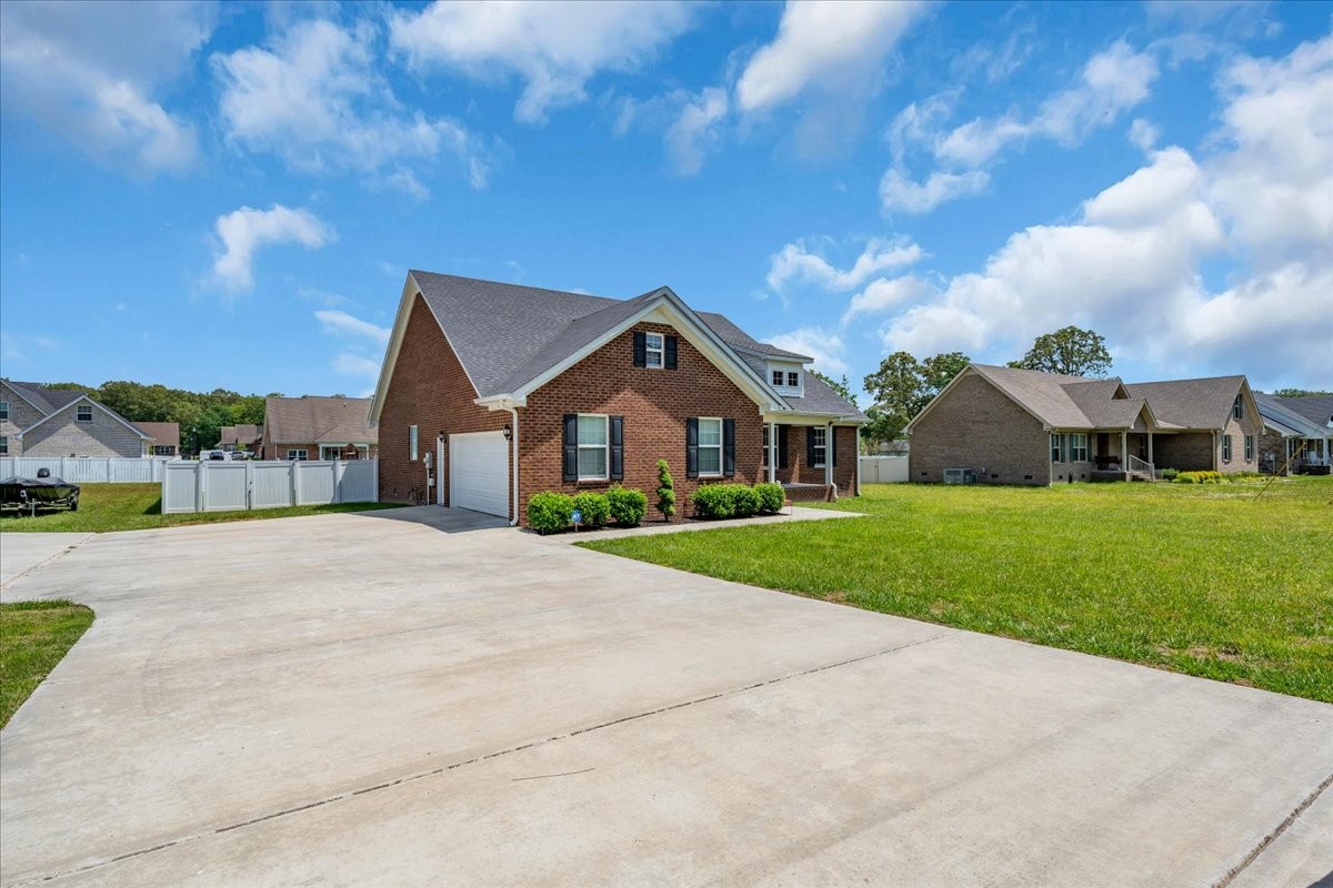 1841 Hills Chapel Road Manchester TN 37355