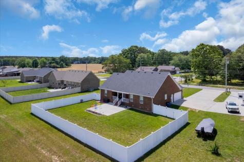 1841 Hills Chapel Road Manchester TN 37355