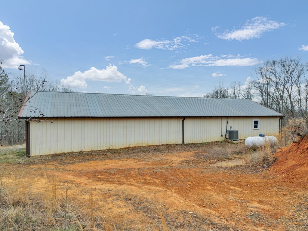 233 Macarthur Lane Walling TN 38587