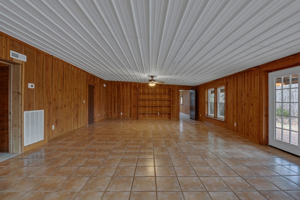 233 Macarthur Lane Walling TN 38587