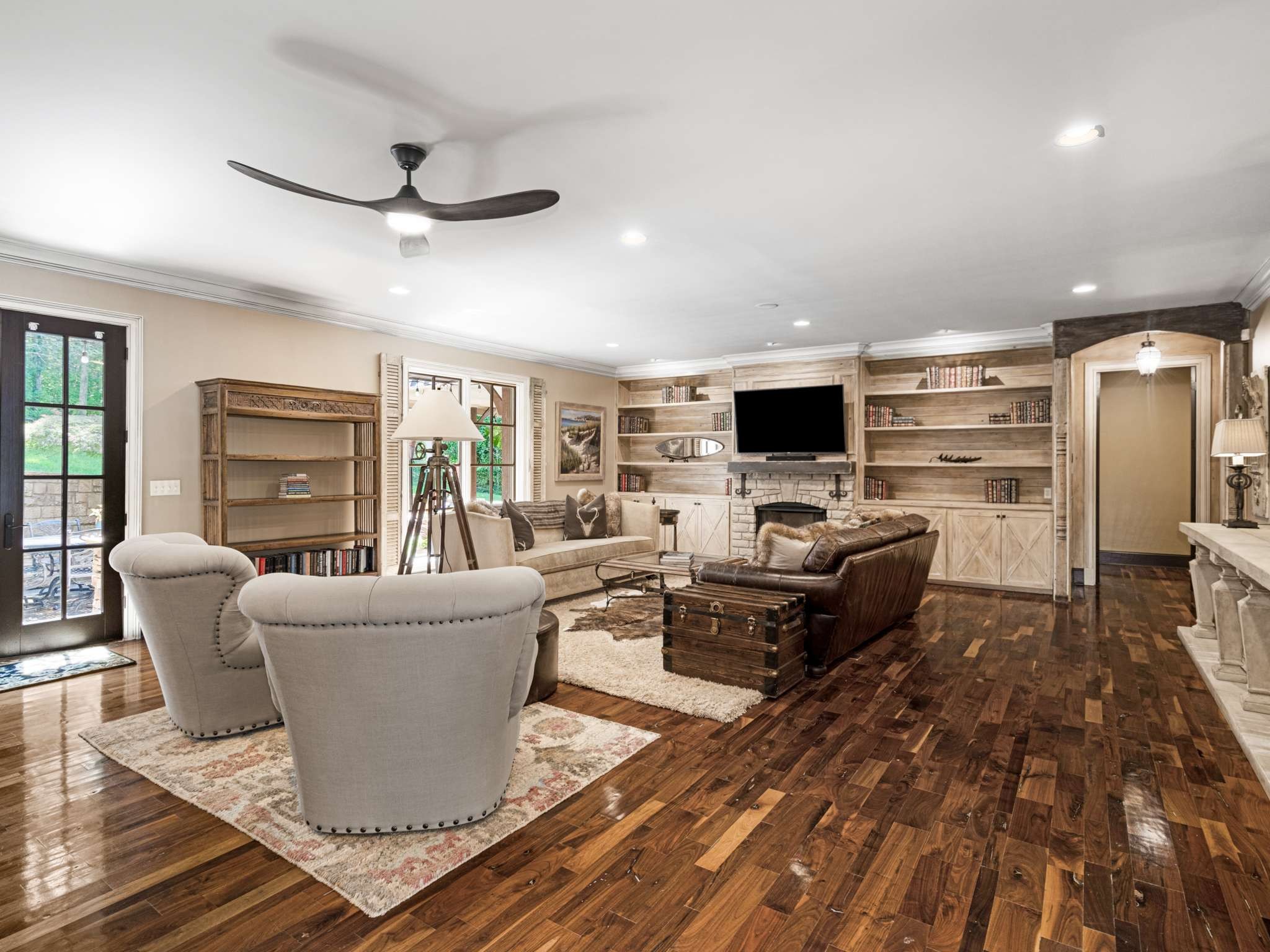 3807 Harding Place Nashville TN 37215