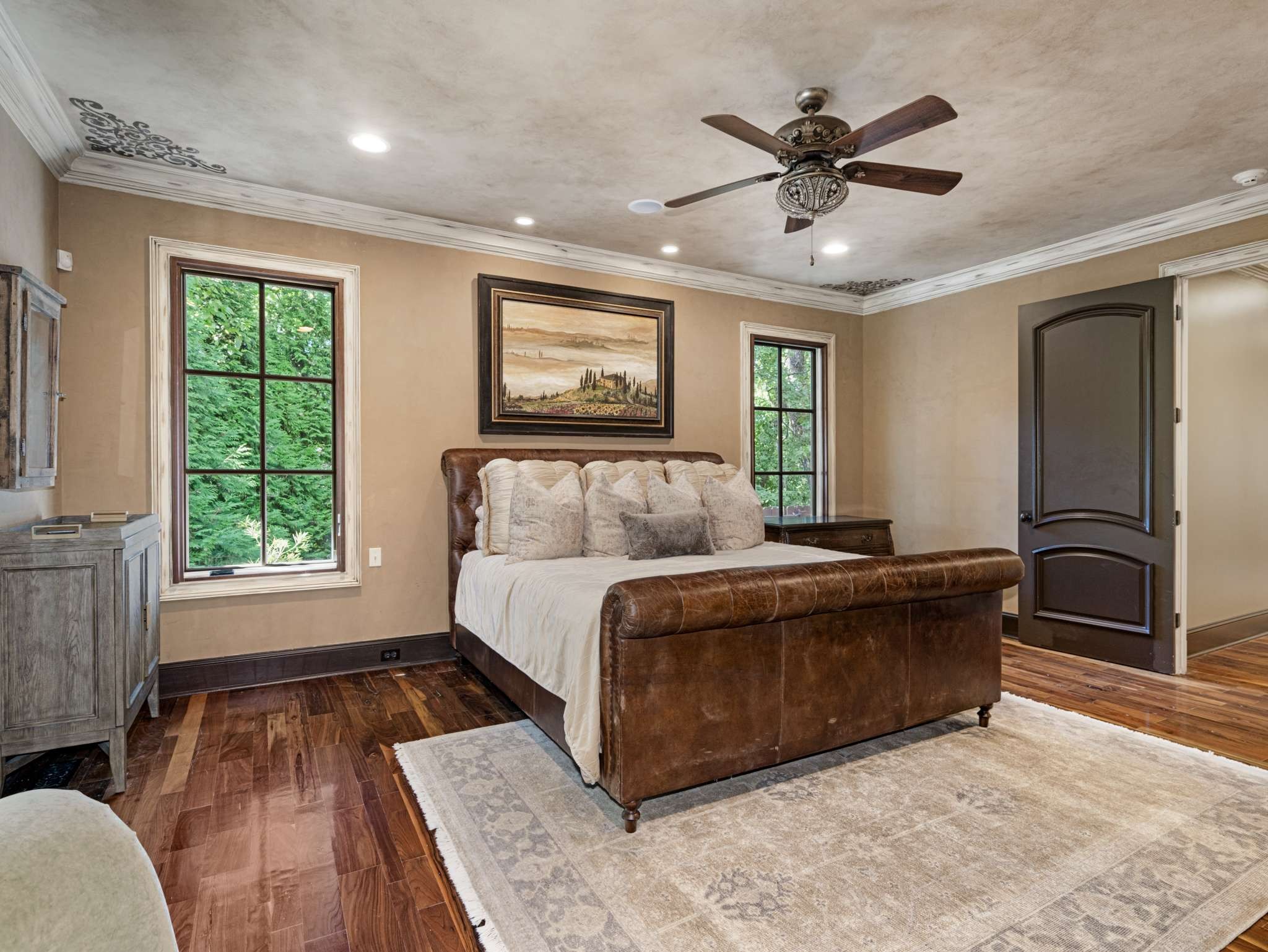3807 Harding Place Nashville TN 37215