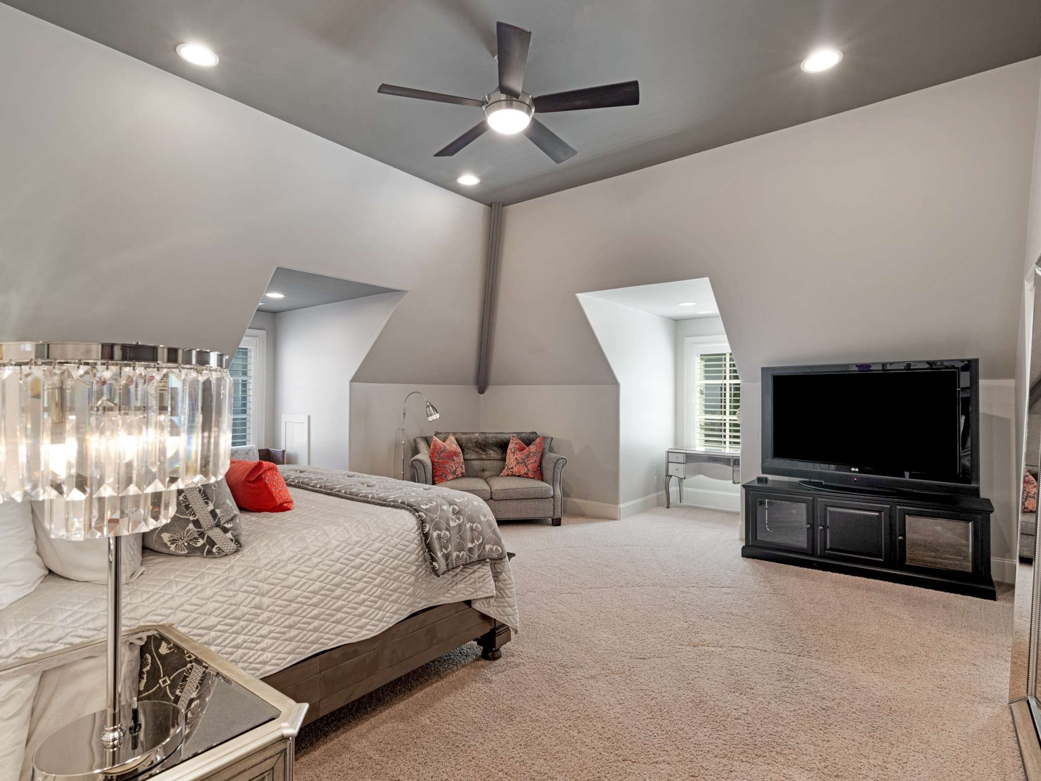 3807 Harding Place Nashville TN 37215